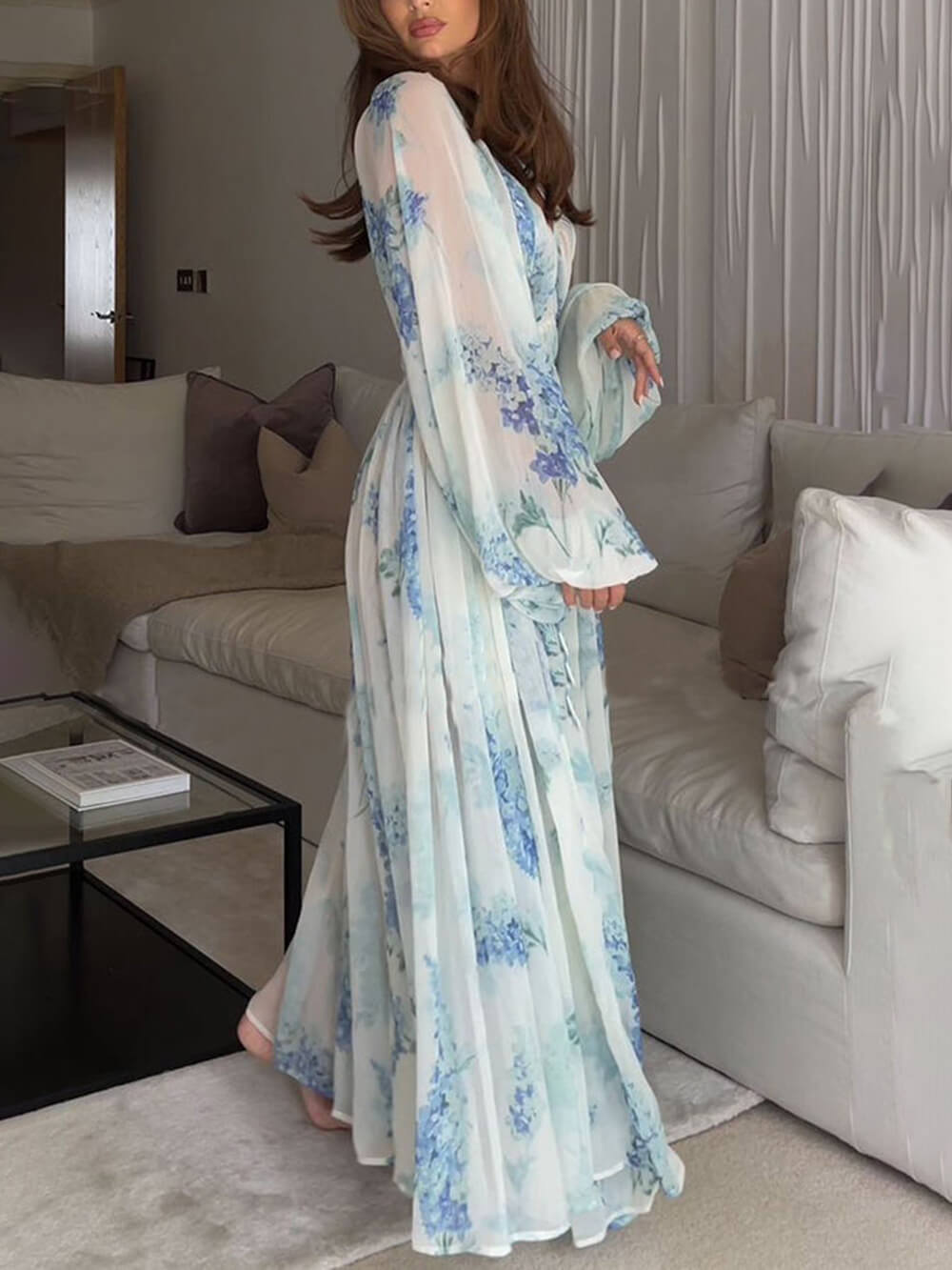 Gracefully Styled Dress for Any Occasion