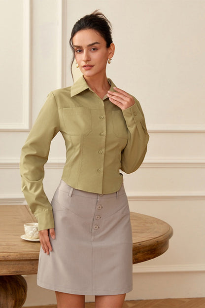 Sophisticated Garment with a Clean Classic Look