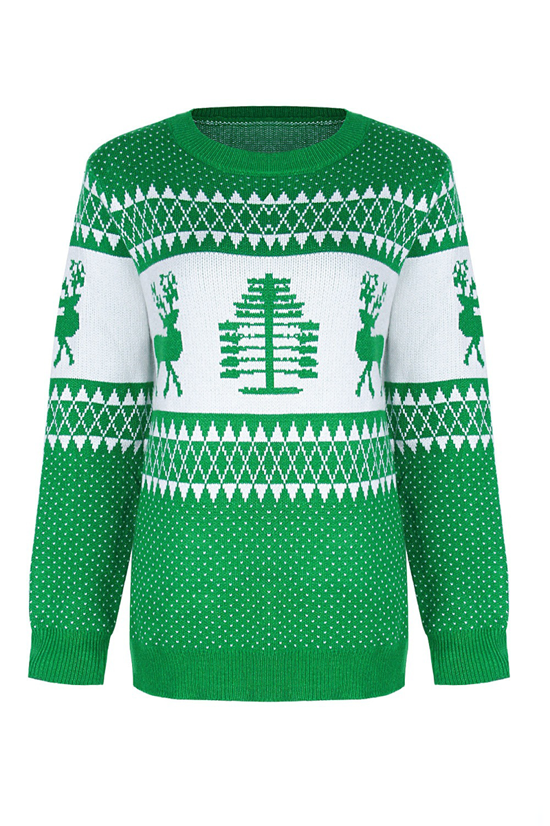 Classic Vintage Sweater with a Flattering Fit