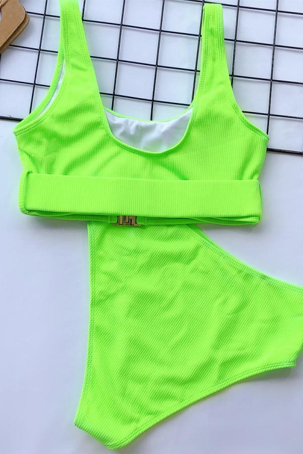 Classic Vintage Bikini with a Flattering Fit