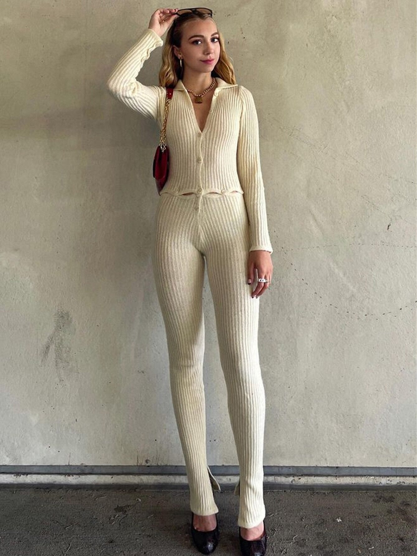 Beautifully Finished Pants in a Timeless Design