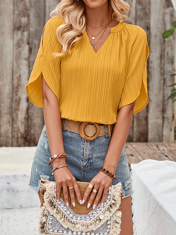 Beautifully Finished T-Shirt in a Timeless Design