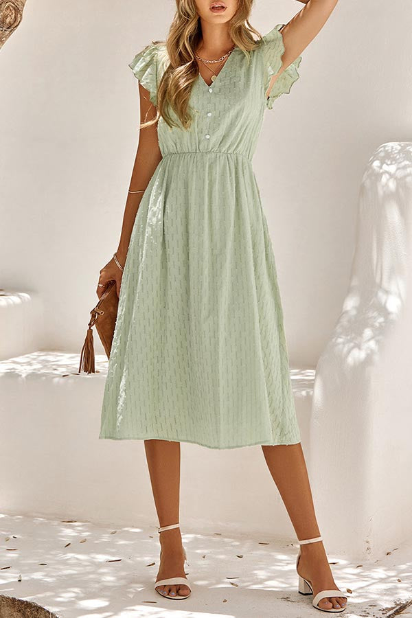 Effortlessly Elegant Dress with a Timeless Design