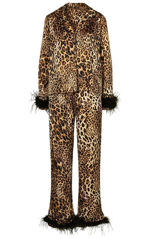 Classic Vintage Garment with a Flattering Fit