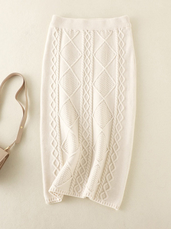 Sophisticated Garment with a Clean Classic Look