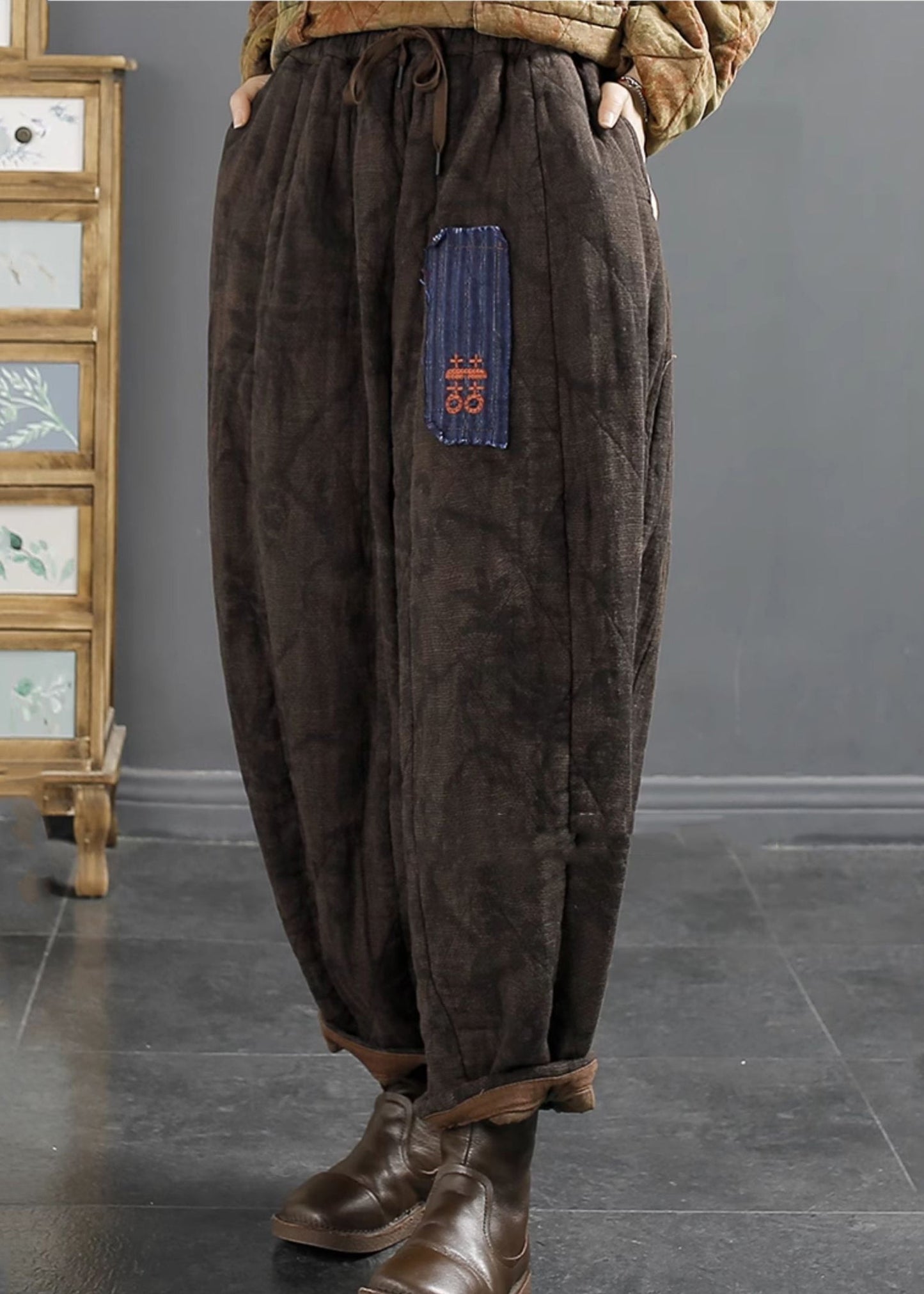 Gracefully Styled Pants for Any Occasion