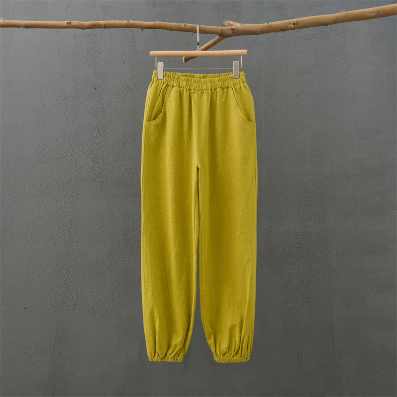 Classic Vintage Pants with a Flattering Fit