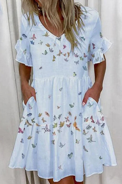 Beautifully Finished Dress in a Timeless Design