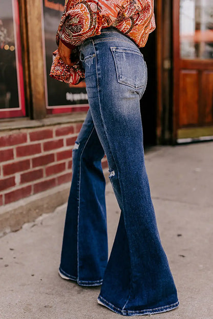 Gracefully Styled Garment for Any Occasion