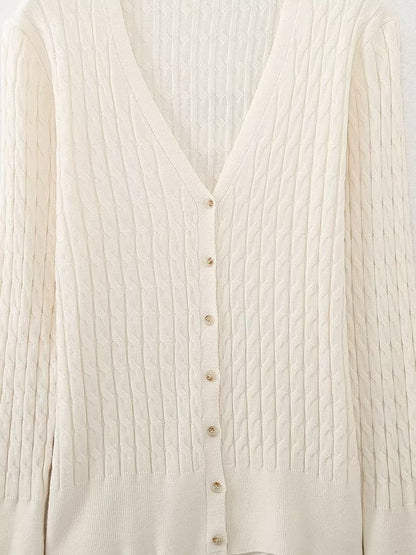 Classic Vintage & Enduringly Stylish Coat