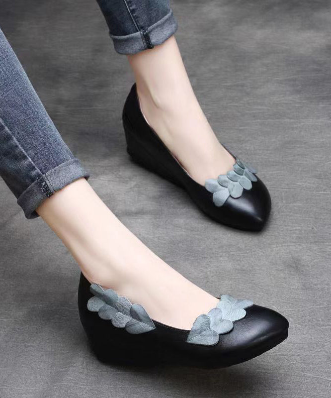 Classic Vintage Heels with a Flattering Fit