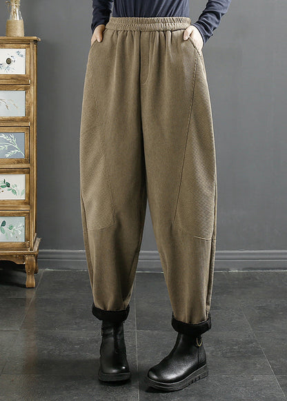 Beautifully Finished Pants in a Timeless Design