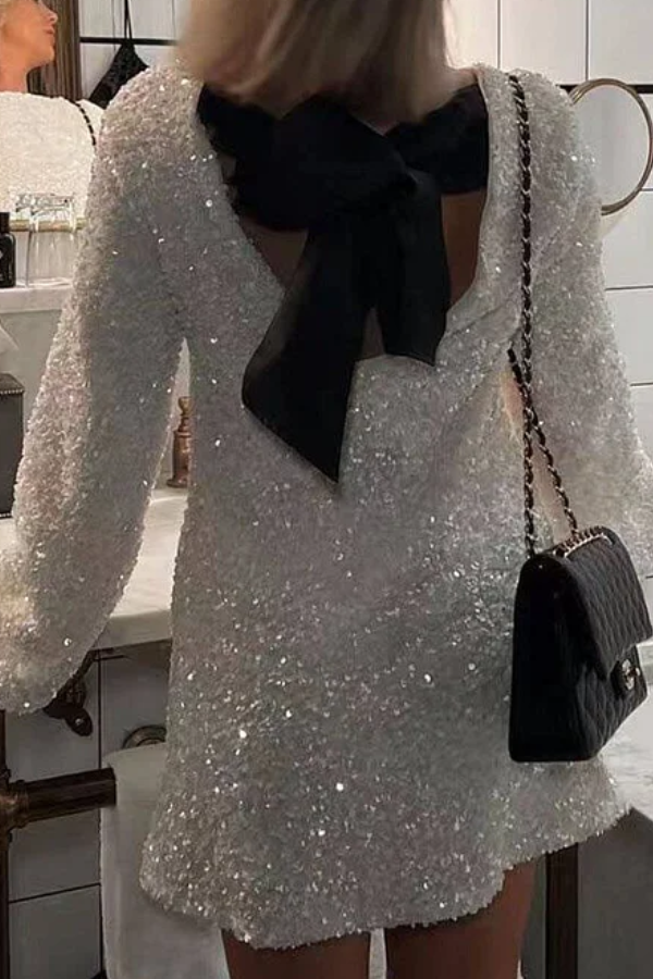 Effortlessly Elegant Dress with a Timeless Design