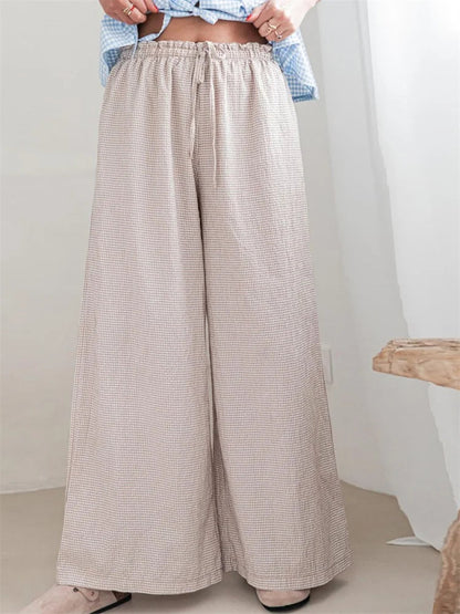 Sophisticated Garment with a Clean Classic Look