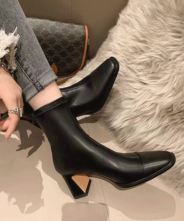 Beautifully Finished Boots in a Timeless Design