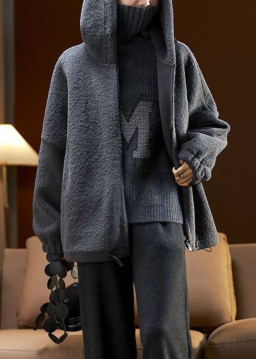 Gracefully Styled Coat for Any Occasion