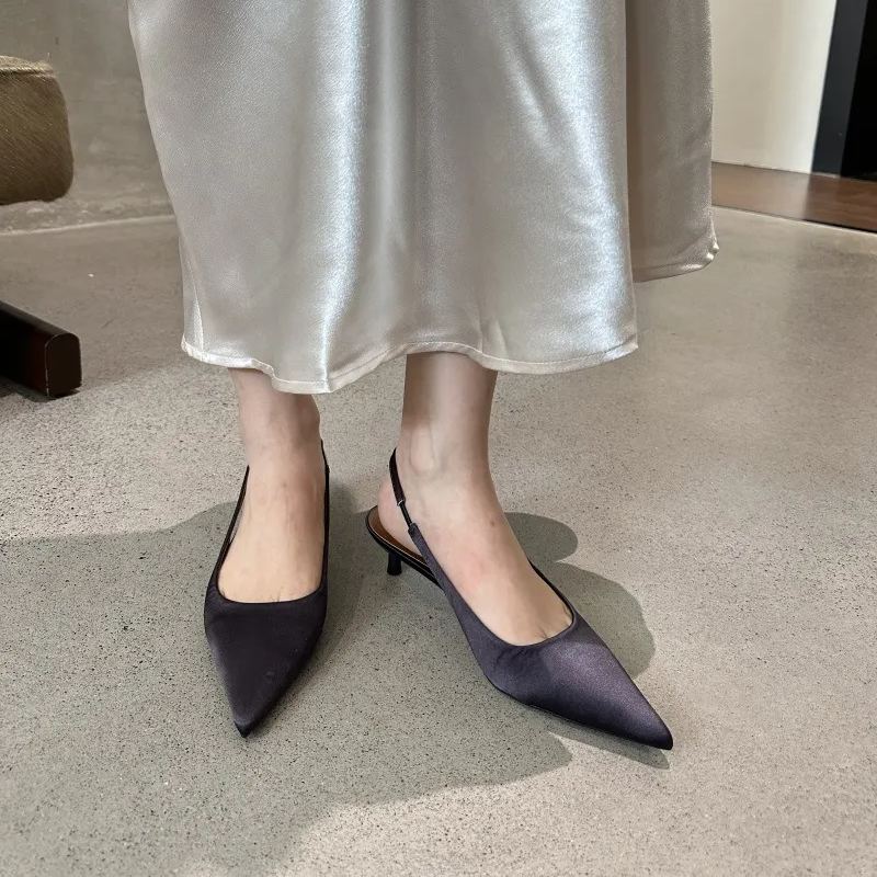 Gracefully Styled Garment for Any Occasion