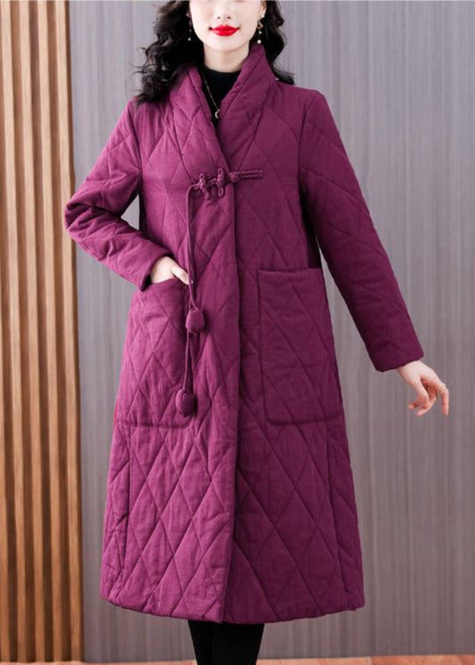 Well Tailored Coat with a Graceful Silhouette