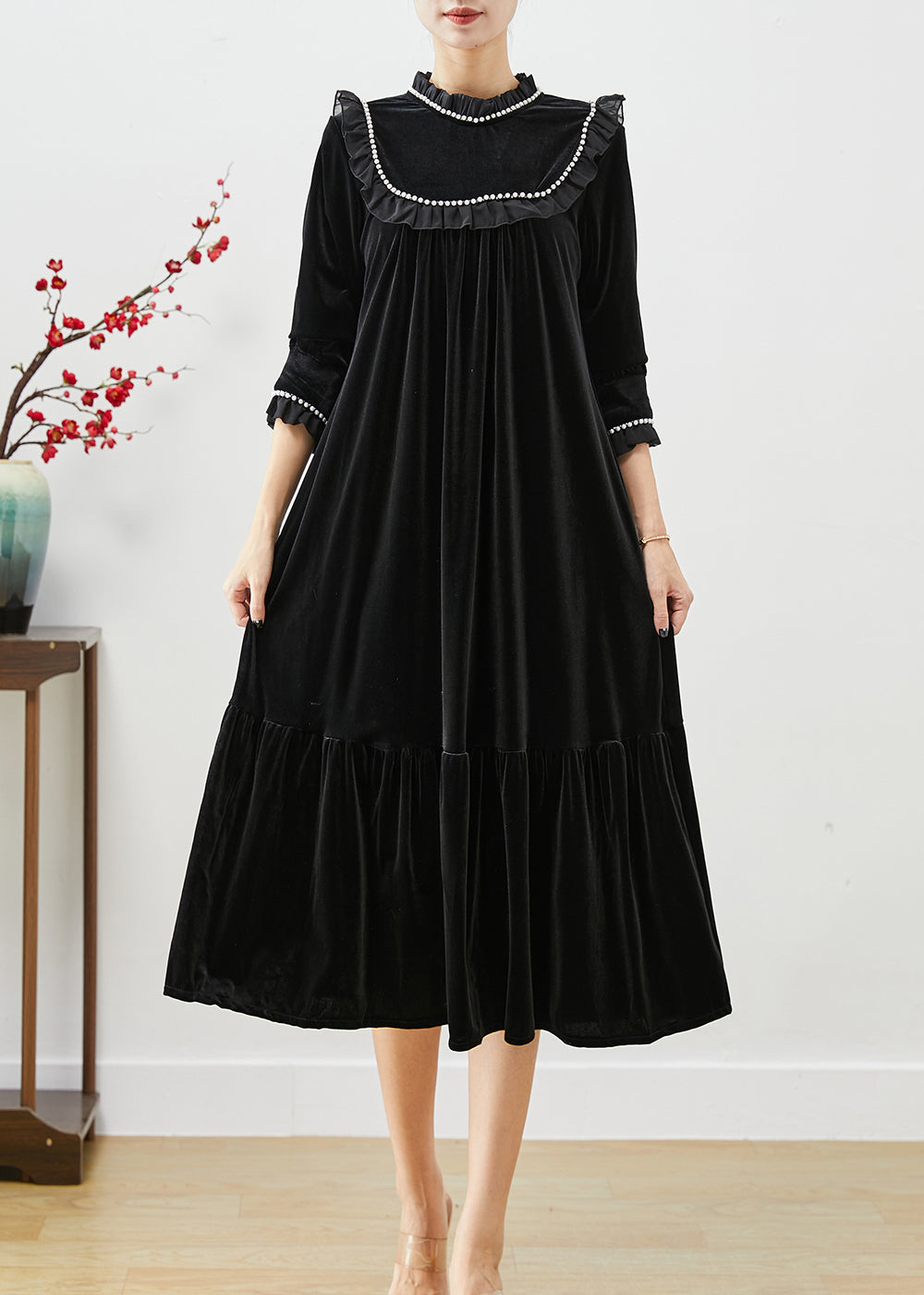 Polished Dress with an Effortless Classic Look
