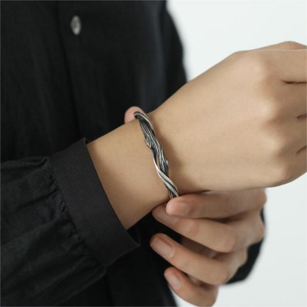 Sophisticated Garment with a Clean Classic Look