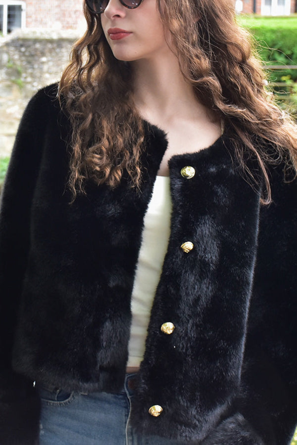 Beautifully Crafted Coat in a Classic Style