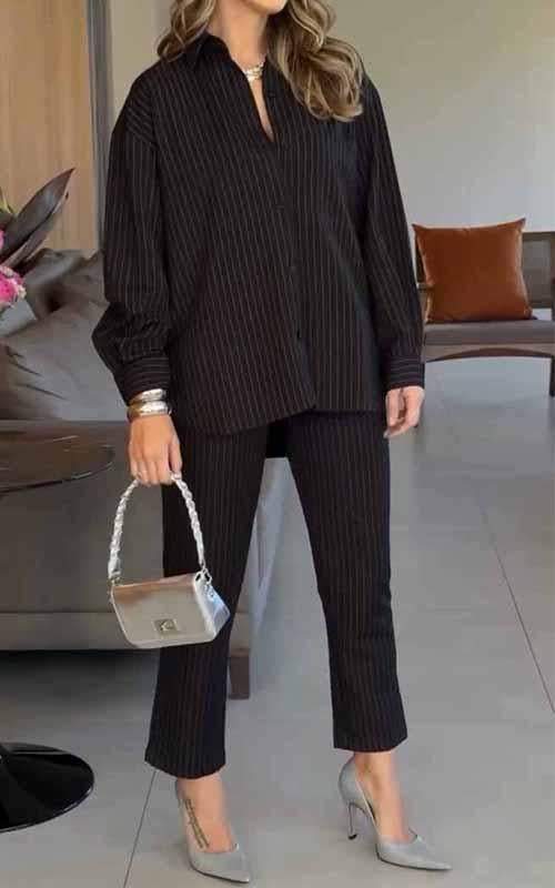 Beautifully Finished Garment in a Timeless Design