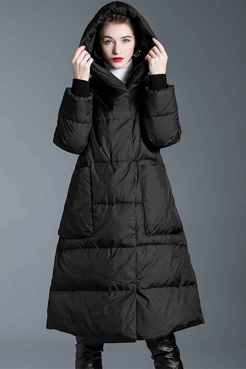 Effortlessly Elegant Garment with a Timeless Design
