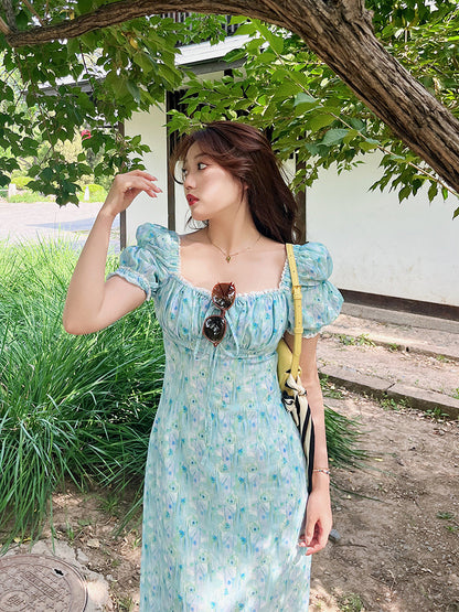 A Vintage Style Dress with Delicate Timeless Details