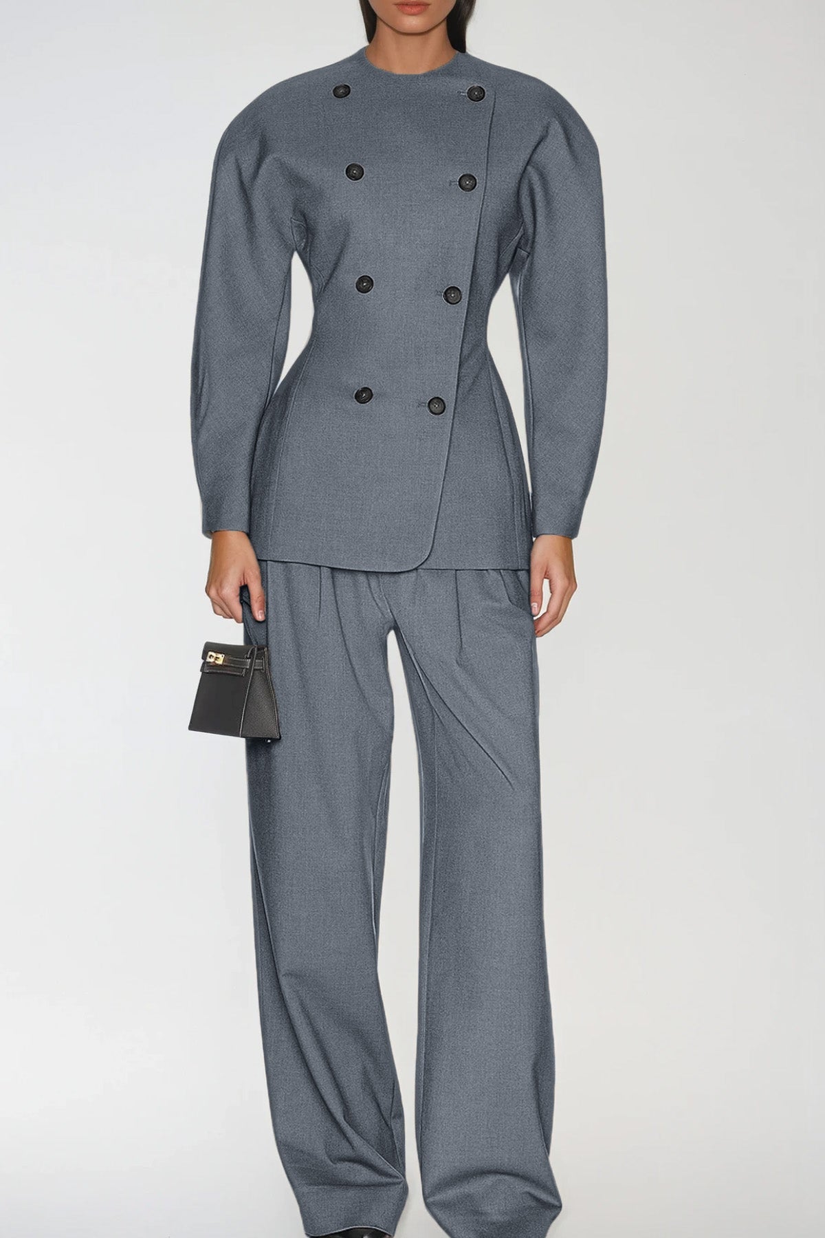 Beautifully Crafted Pants in a Classic Style