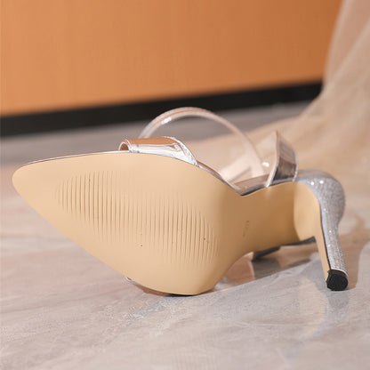 Well Tailored Heels with a Graceful Silhouette