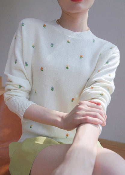Gracefully Styled Sweater for Any Occasion