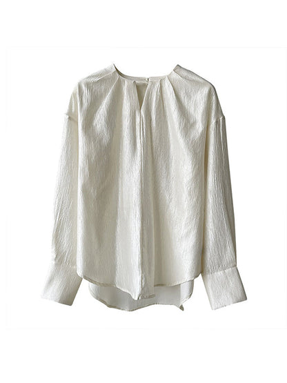 Elegantly Styled Blouse for Everyday Wear