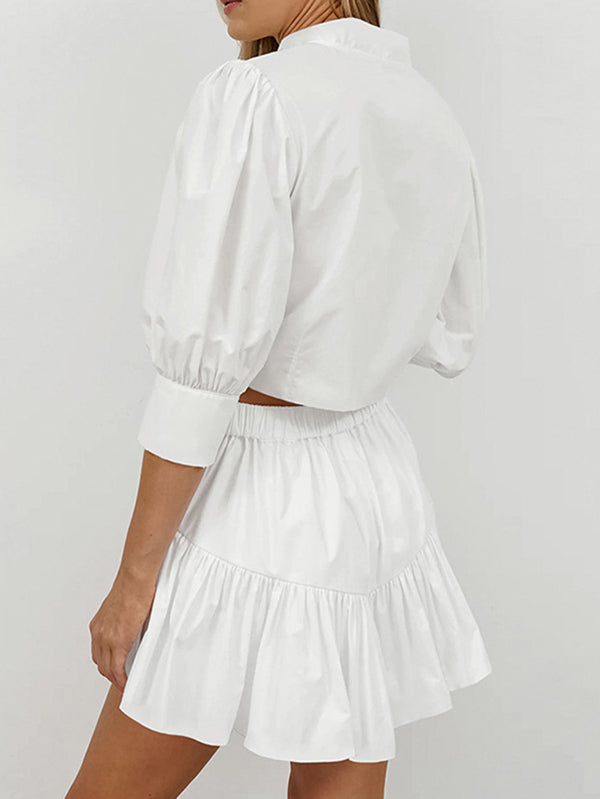 Sophisticated Blouse with a Clean Classic Look