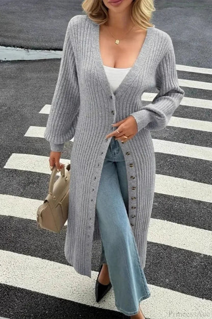 Gracefully Styled Coat for Any Occasion