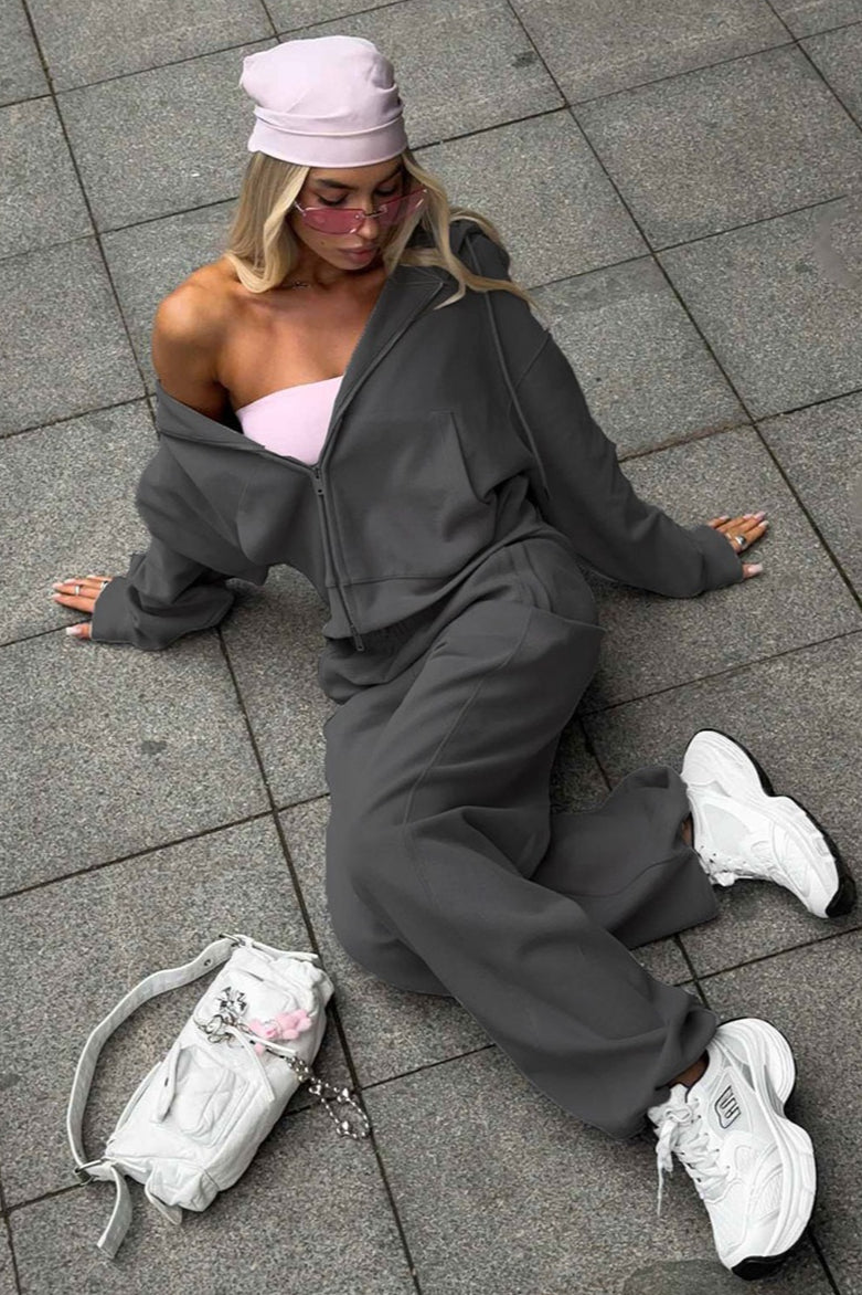 Elegantly Styled Pants for Everyday Wear