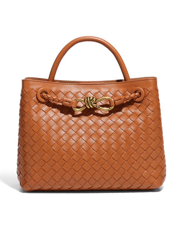 Elegantly Styled Bag for Everyday Wear