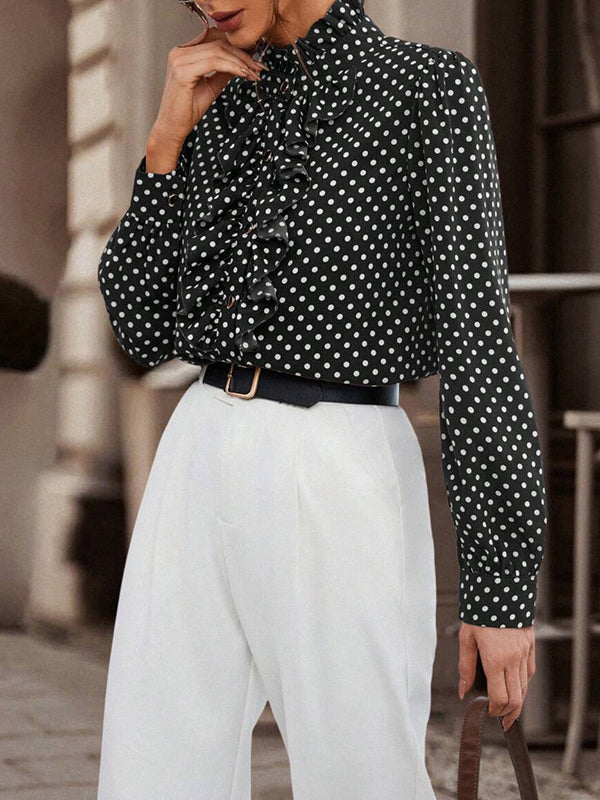 Beautifully Crafted Blouse in a Classic Style