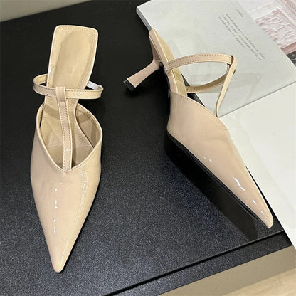 Beautifully Finished Heels in a Timeless Design