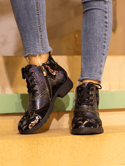 Well Tailored Boots with a Graceful Silhouette