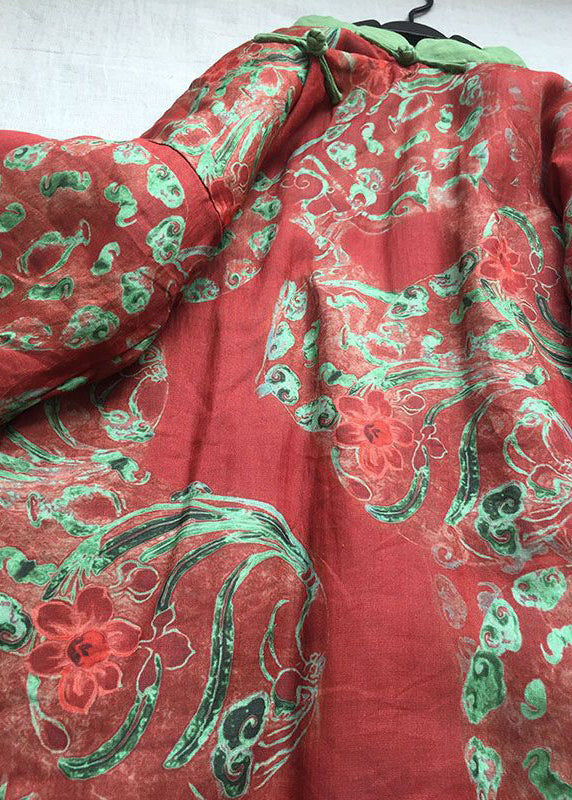 Beautifully Finished Coat in a Timeless Design