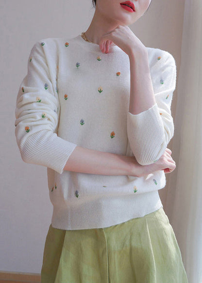 Gracefully Styled Sweater for Any Occasion