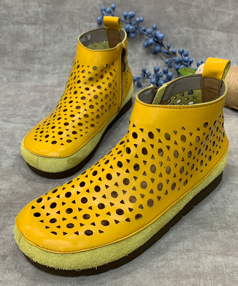 Classic Vintage Shoes with a Flattering Fit