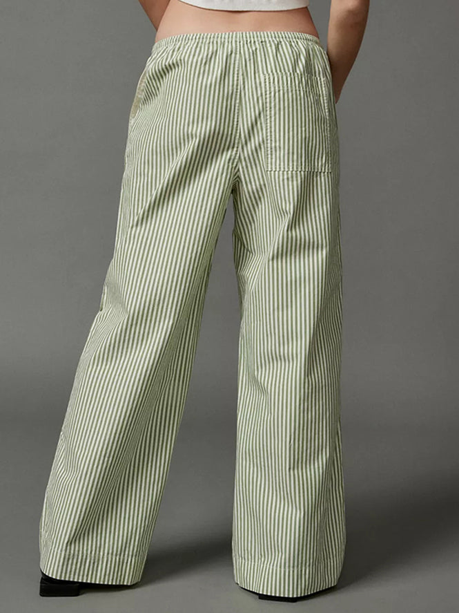 Polished Trousers with an Effortless Classic Look