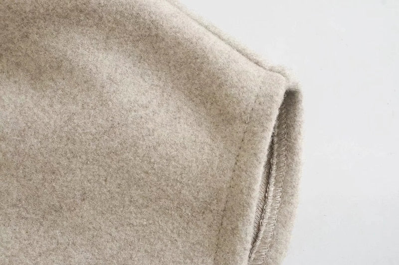 Effortlessly Elegant Shirt with a Timeless Design
