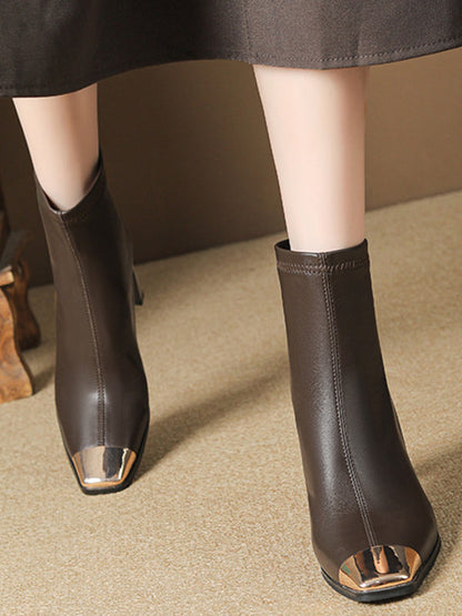 Elegantly Styled Boots for Everyday Wear