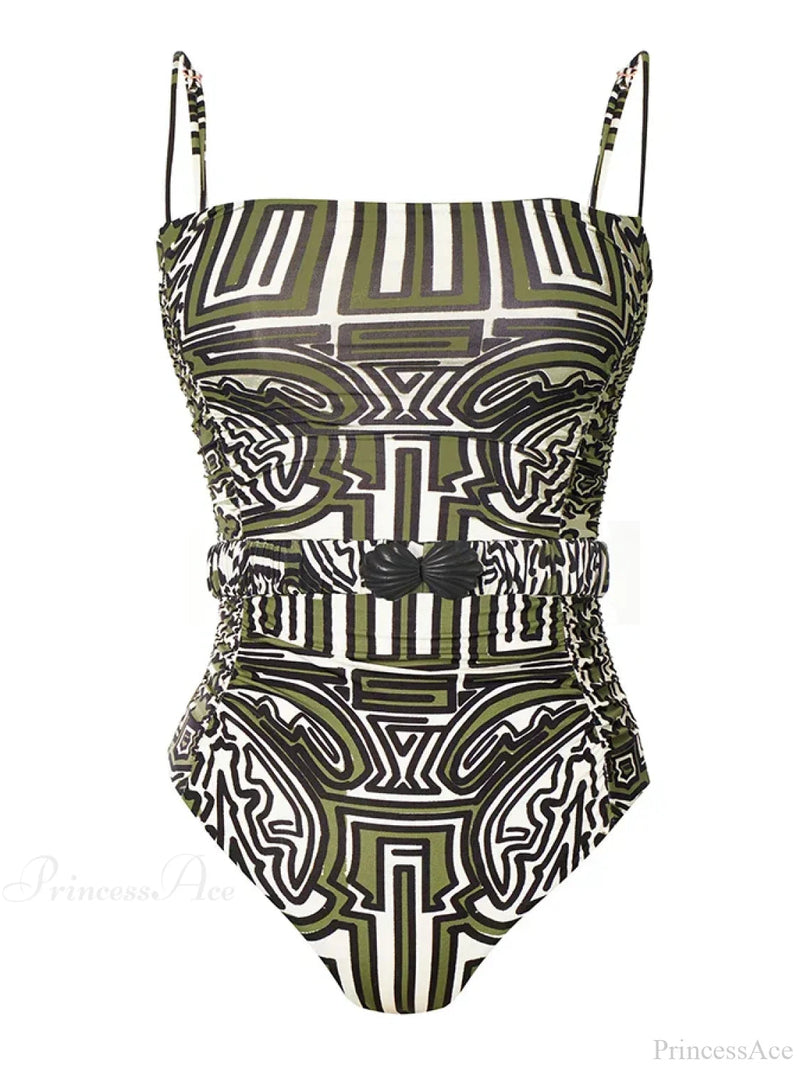 Beautifully Finished Garment in a Timeless Design
