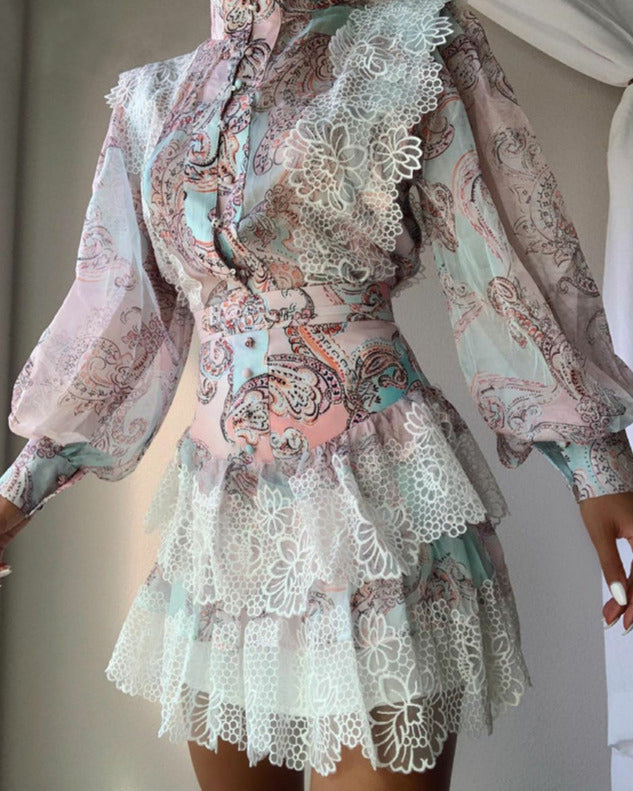Well Tailored Blouse with a Graceful Silhouette