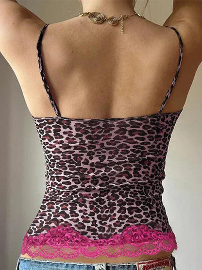 Effortlessly Elegant Top with a Timeless Design