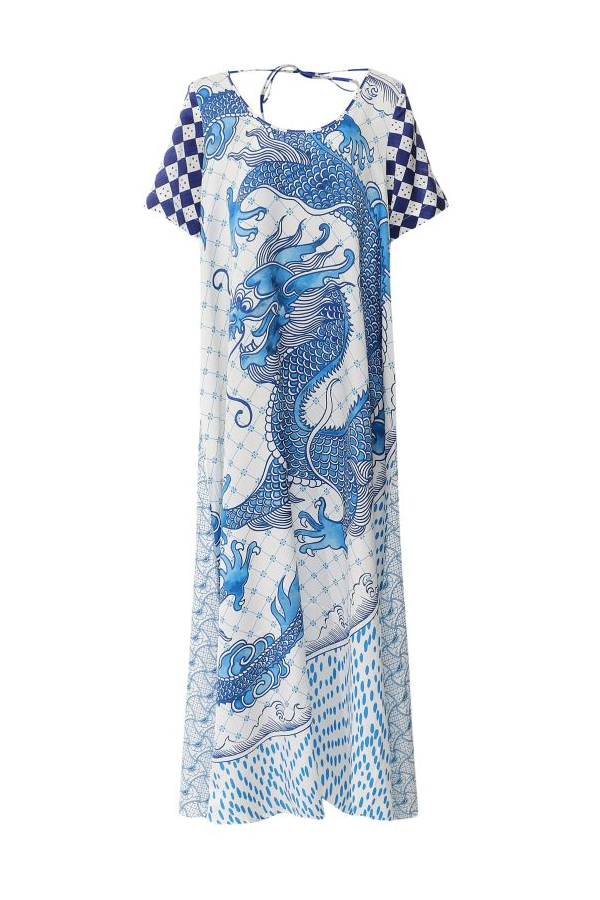 Well Tailored Dress with a Graceful Silhouette