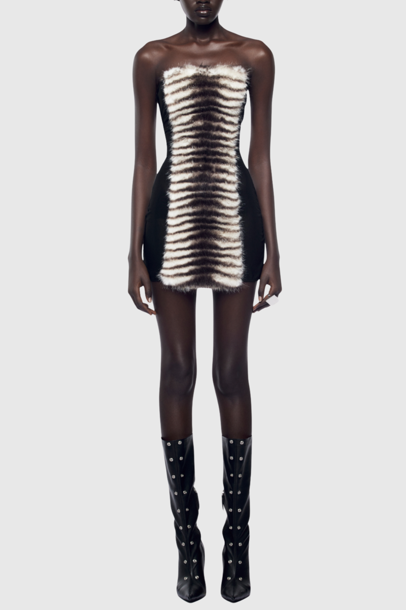 Sophisticated Dress with a Clean Classic Look